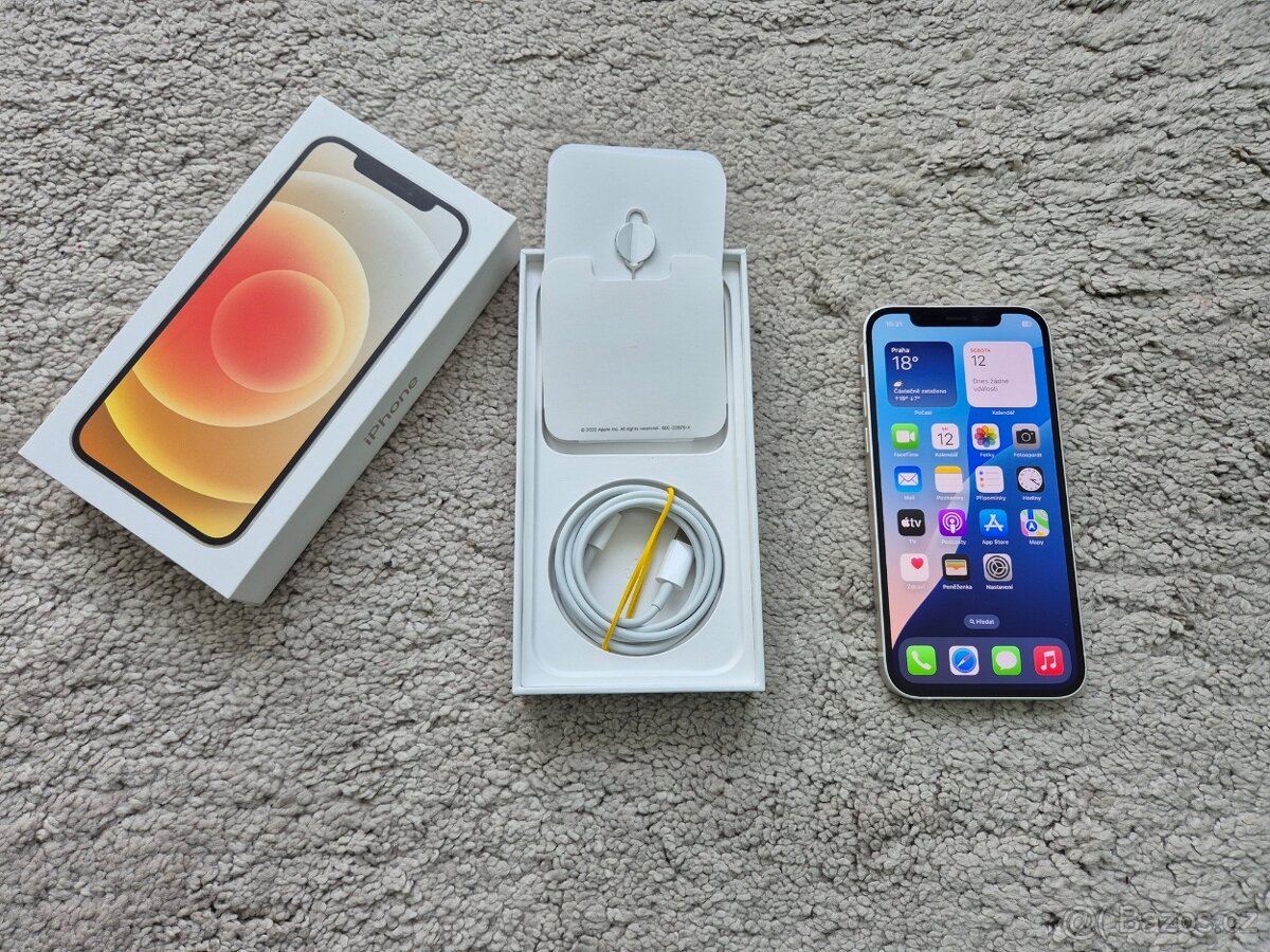 iPhone 12 64gb baterie 93%