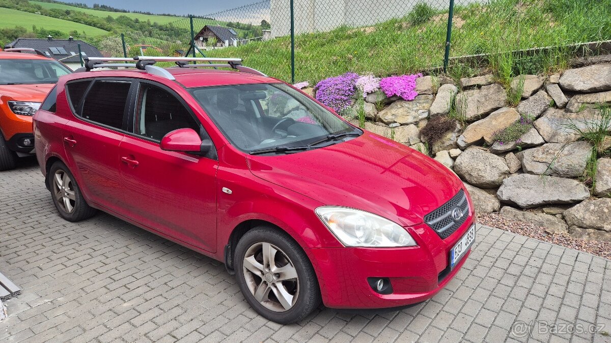 Kia Cee´d, 1,4 80kW LPG, rv.2008, Nejvyšší výbava, po STK.