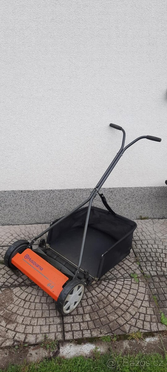 Ruční vřetenová sekačka Husqvarna 64