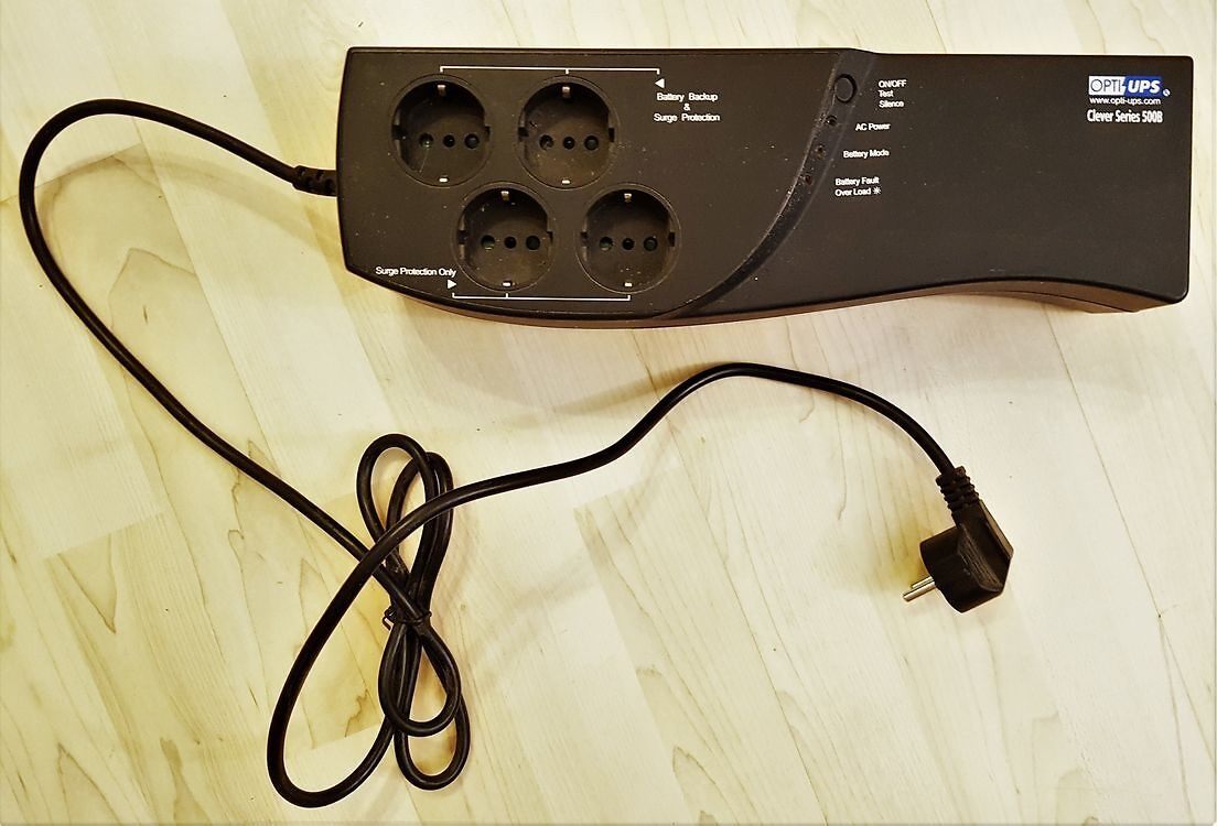 Opti UPS Clever Series 500B