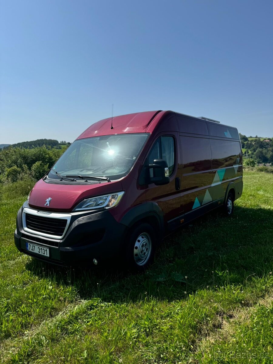 Obytná dodávka PEUGEOT BOXER