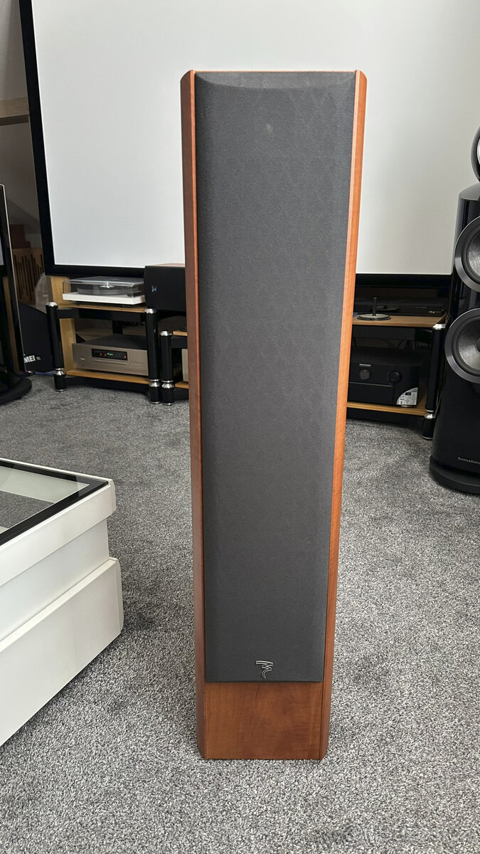 Focal Chorus 726