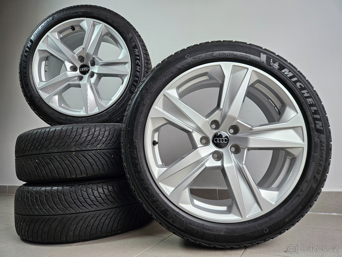 Orig. Audi 5x112 _ Zimní 245/45/19 - Top