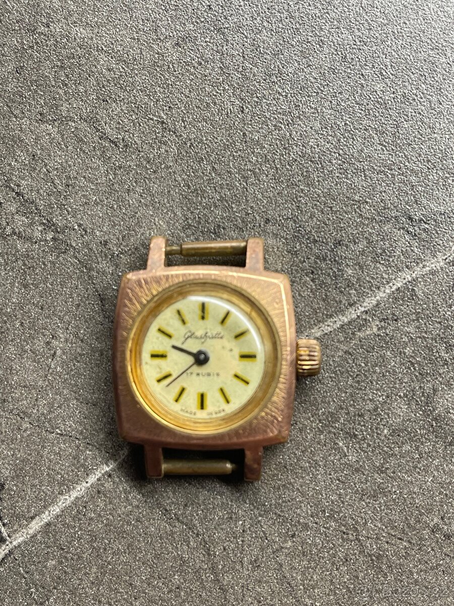 Hodinky17 rubis