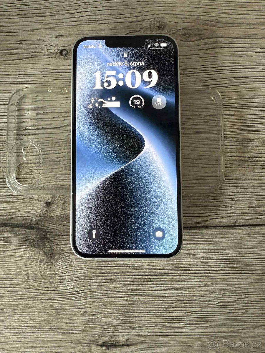 iPhone 16e