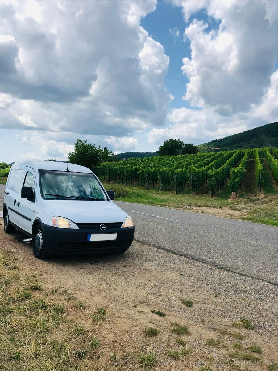 Opel Combo C 2003 1.7 dti maly camper, obytne auto