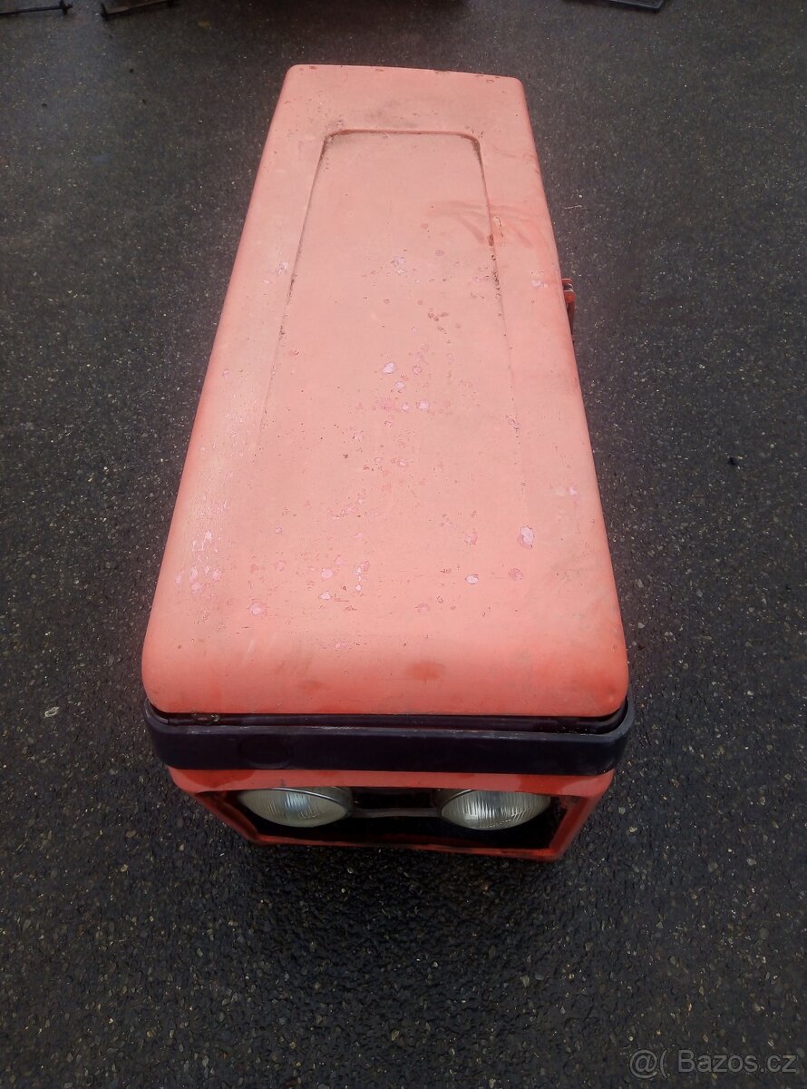 Kapota maska Zetor 6211-7711,7745