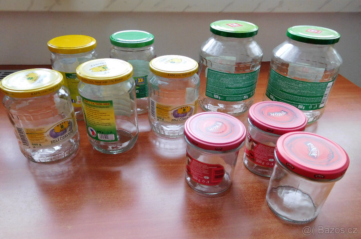 ZAVAŘOVACÍ SKLENICE ŠROUBOVACÍ S VÍČKEM