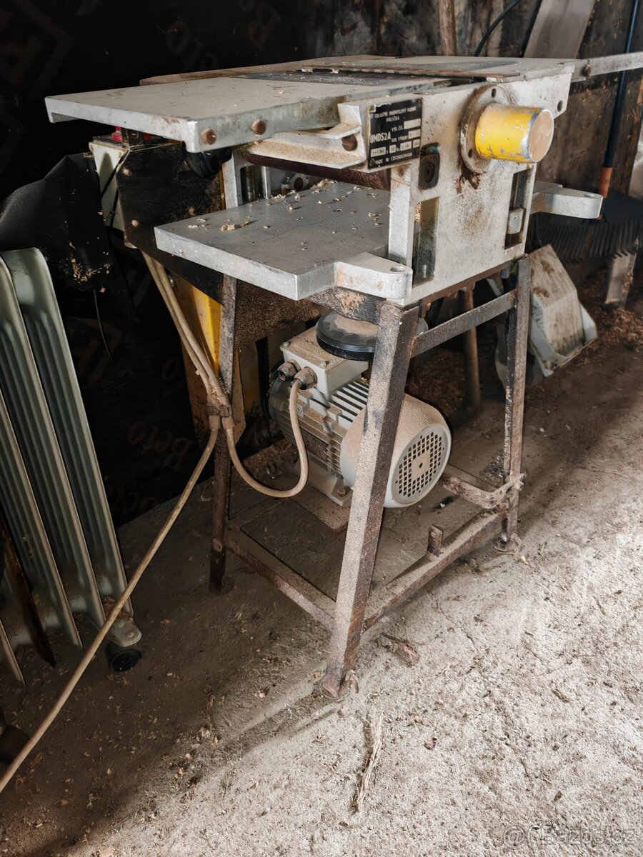 kombinovaný dřevoobráběcí stroj UMDS2A