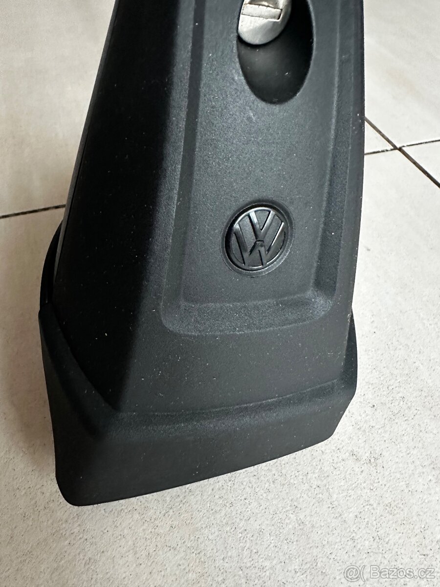 Originál střešní příčníky VW Passat B8 sedan