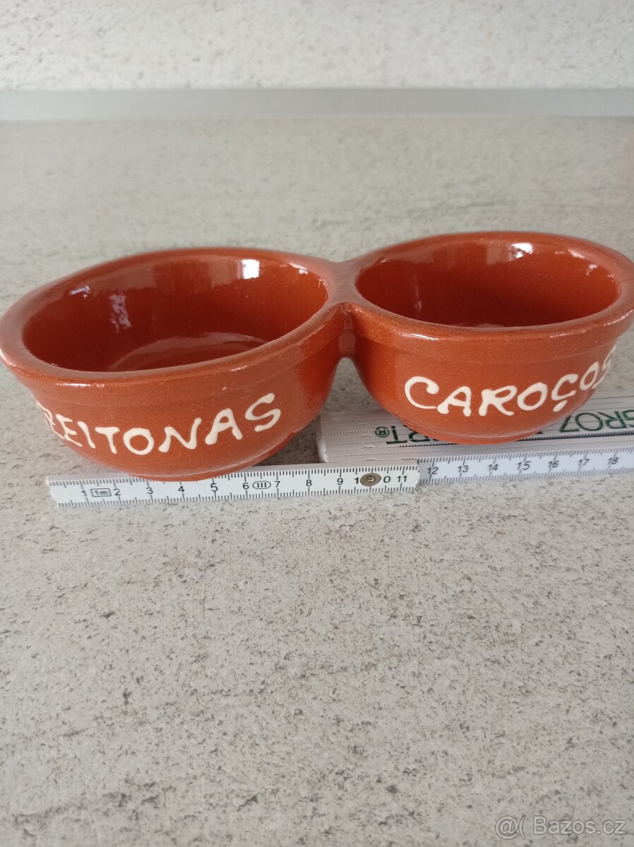 Keramická miska na olivy