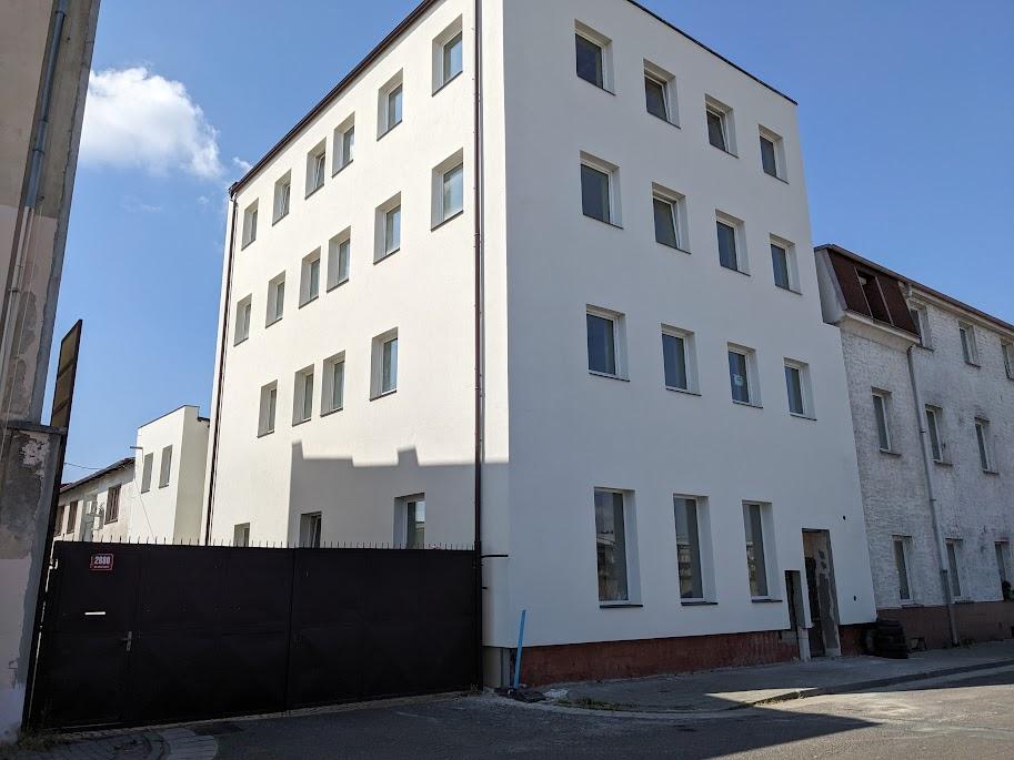 Pronájem 1+kk, 23,8 m2, Na Staré poště, Pardubice