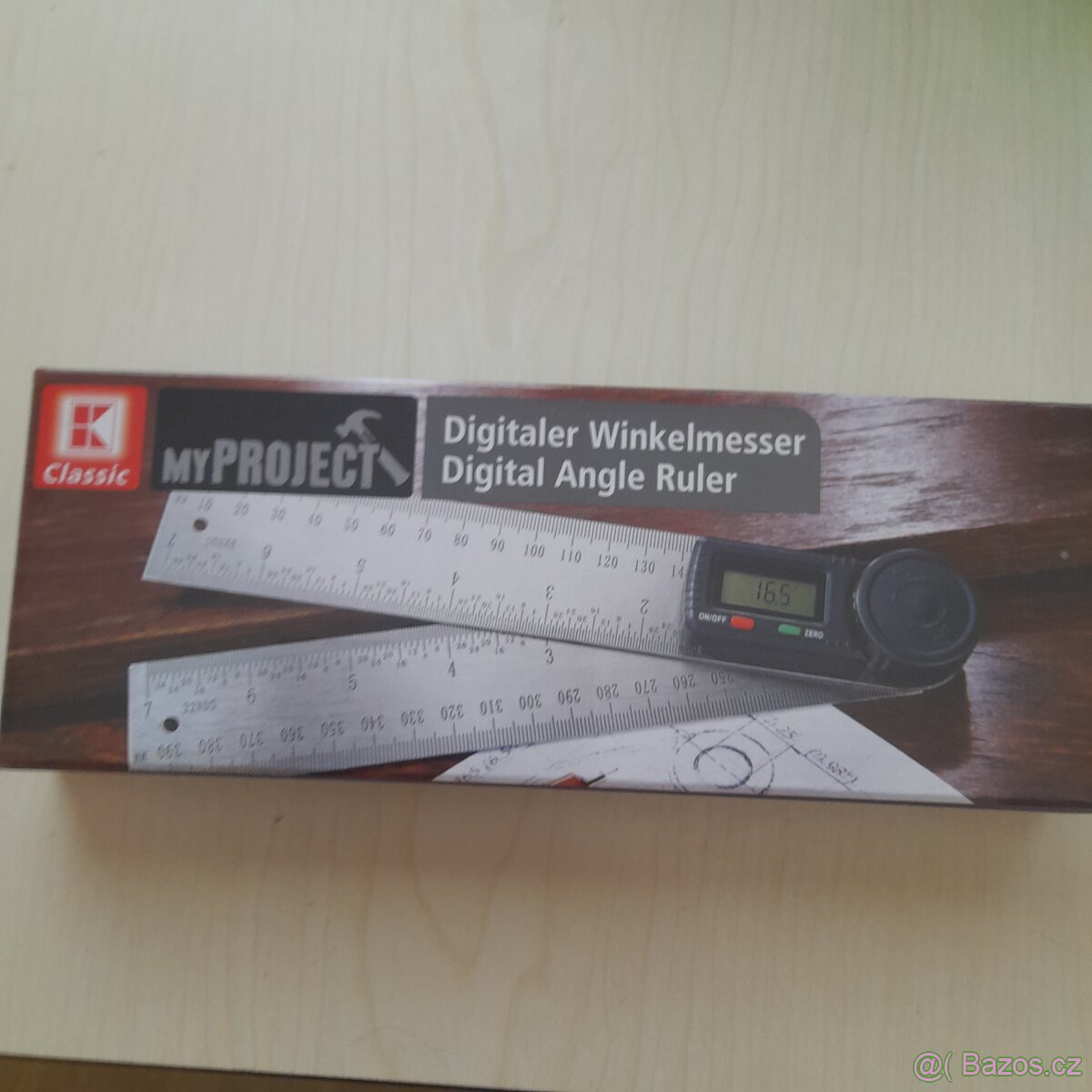 Prodám digitální úhlomměr.