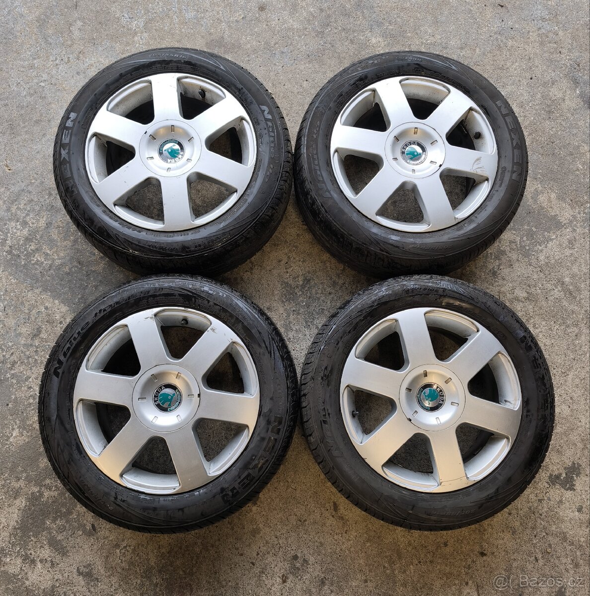 16" LETNÍ KOLA OCTAVIA II 6,5JX16 ET50 205 55 16 7-8MM