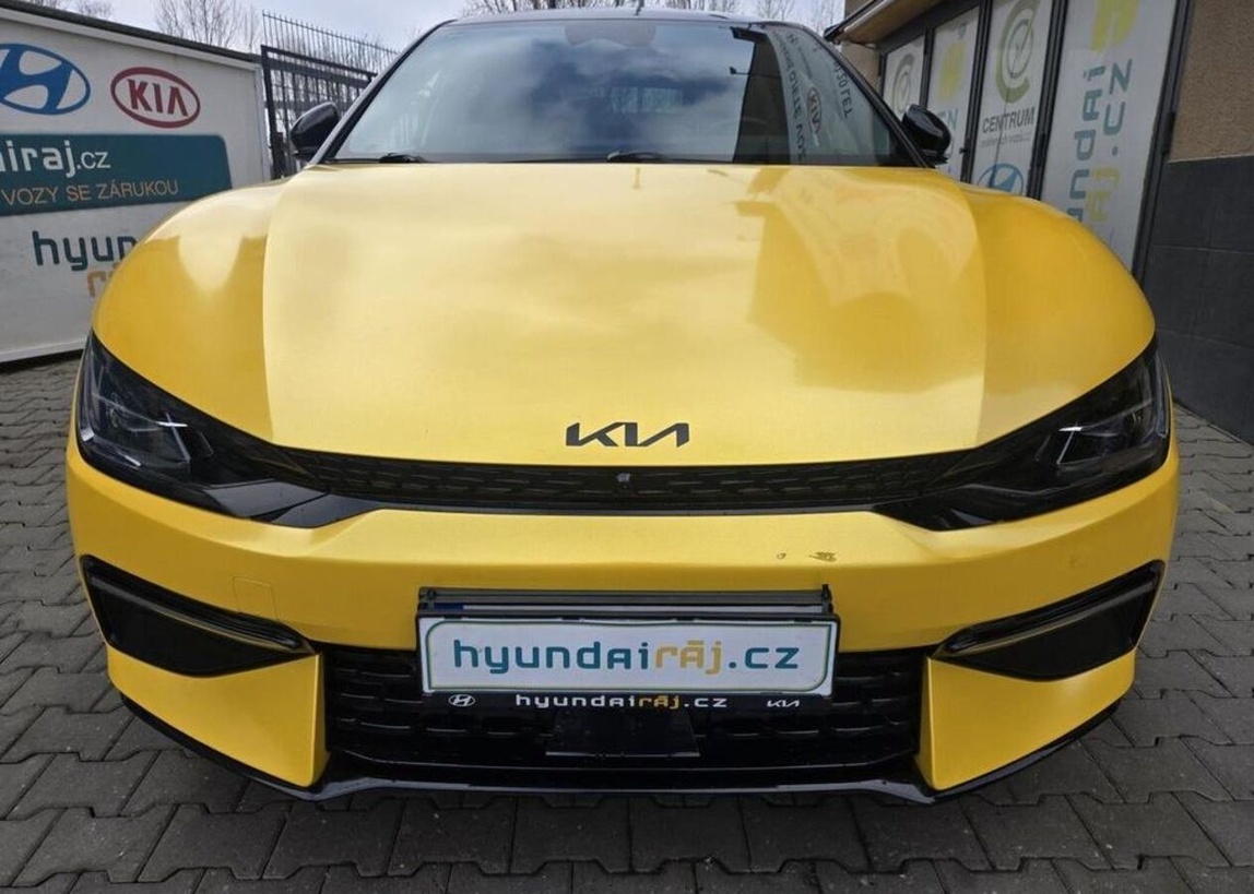 Kia EV6 GT-LINE-4x4-100%SOH-TAŽNÉ1