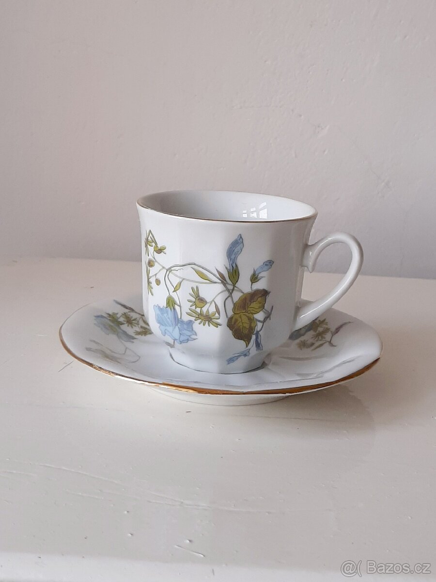 Hrnky chrpy Karlovarský porcelán Dalovice