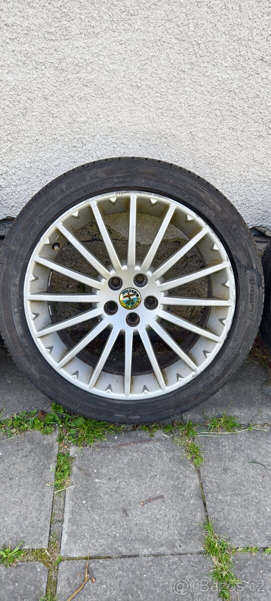 Originál hliníkové kola 17 Alfa Romeo 156