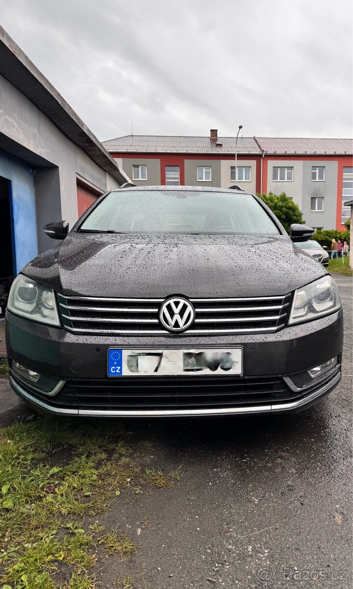 VW Passat B7 2.0 TDI 103 kW Kombi po servisu, nová STK