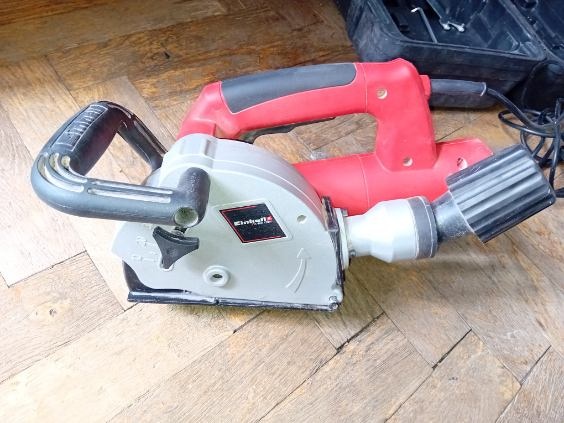 Frézka drážkovací Einhell TC-MA1300
