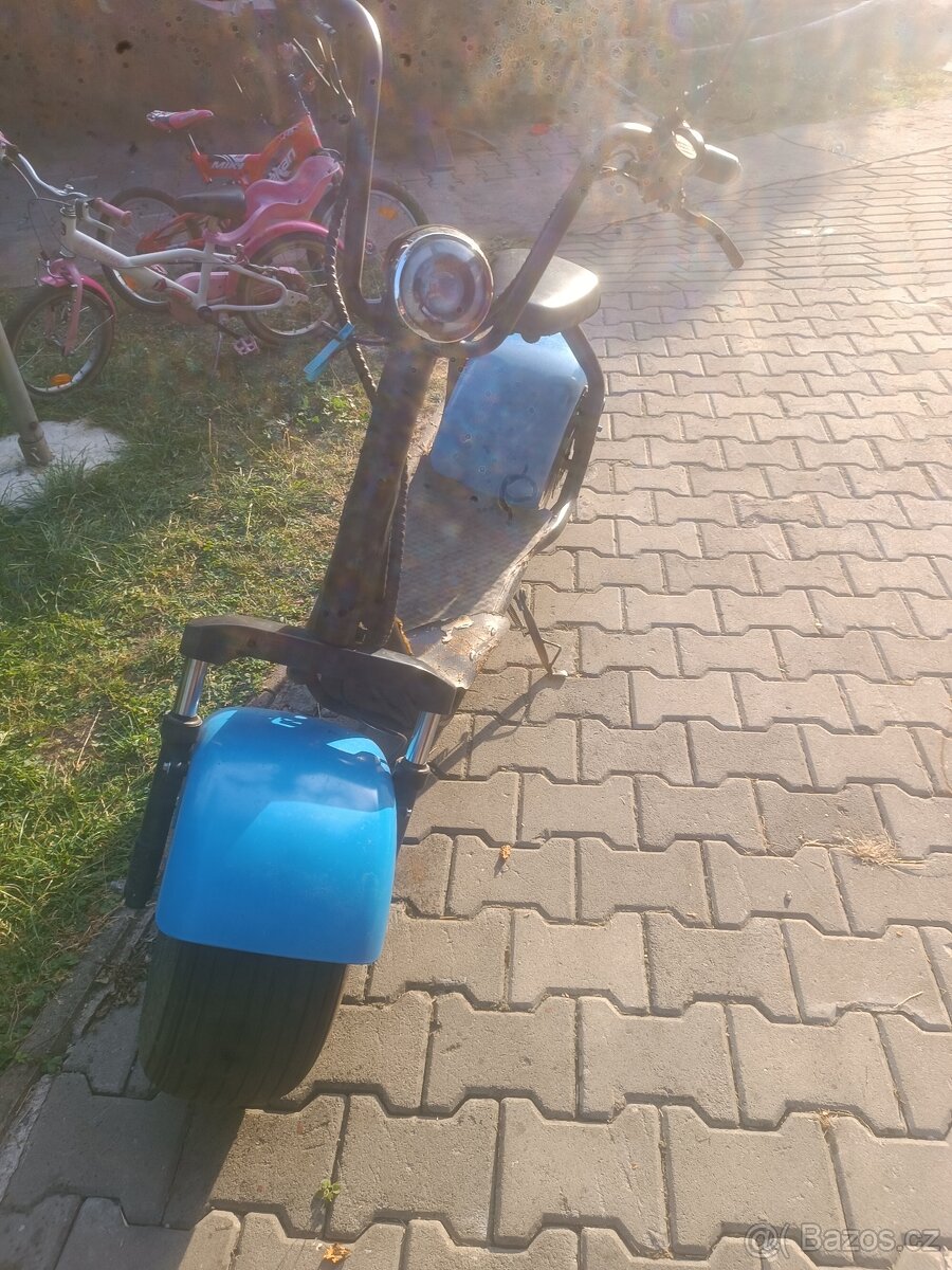 Elektricky Skutr