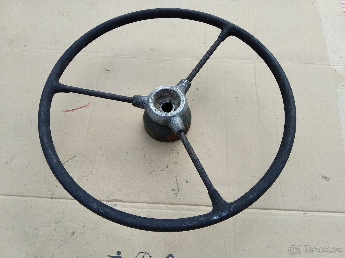 Volant na historický traktor Zetor Super 50
