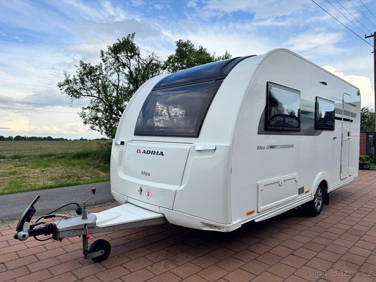 Exkluzivní karavan Adria Altea 492 DT Aire, r.v 2020 SOLAR