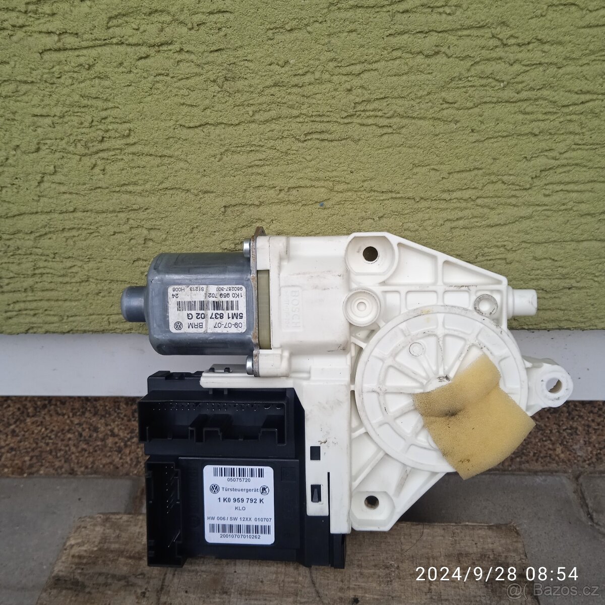 VW-Golf Plus - motor stahování okna 1K0959792K