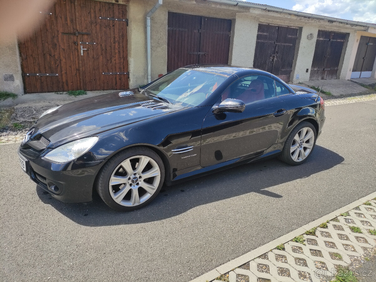 Mercedes-Benz SLK 200 AMG