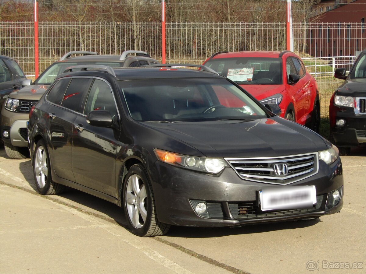 Honda Accord 2.2 i-DTEC , 110 kW nafta, 2009