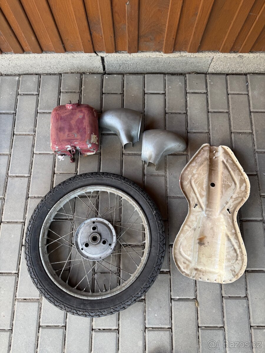 Díly jawa 555 plus jawa 250