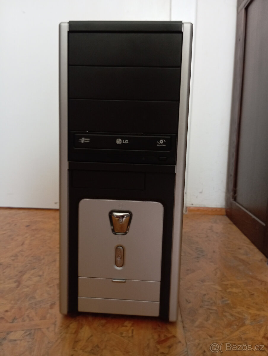 PC - deska: Gigabyte G33M-S2L