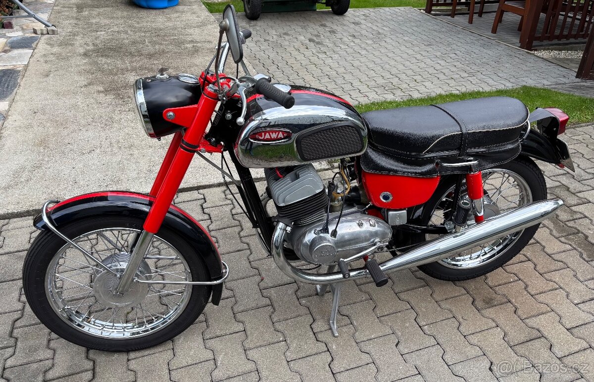 Jawa 350/362 californian