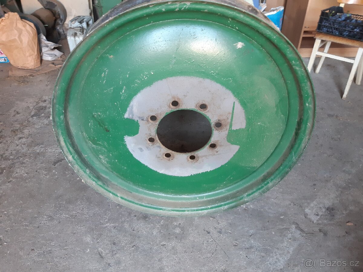 DISK ZADNIHO KOLA ZETORU 25 K