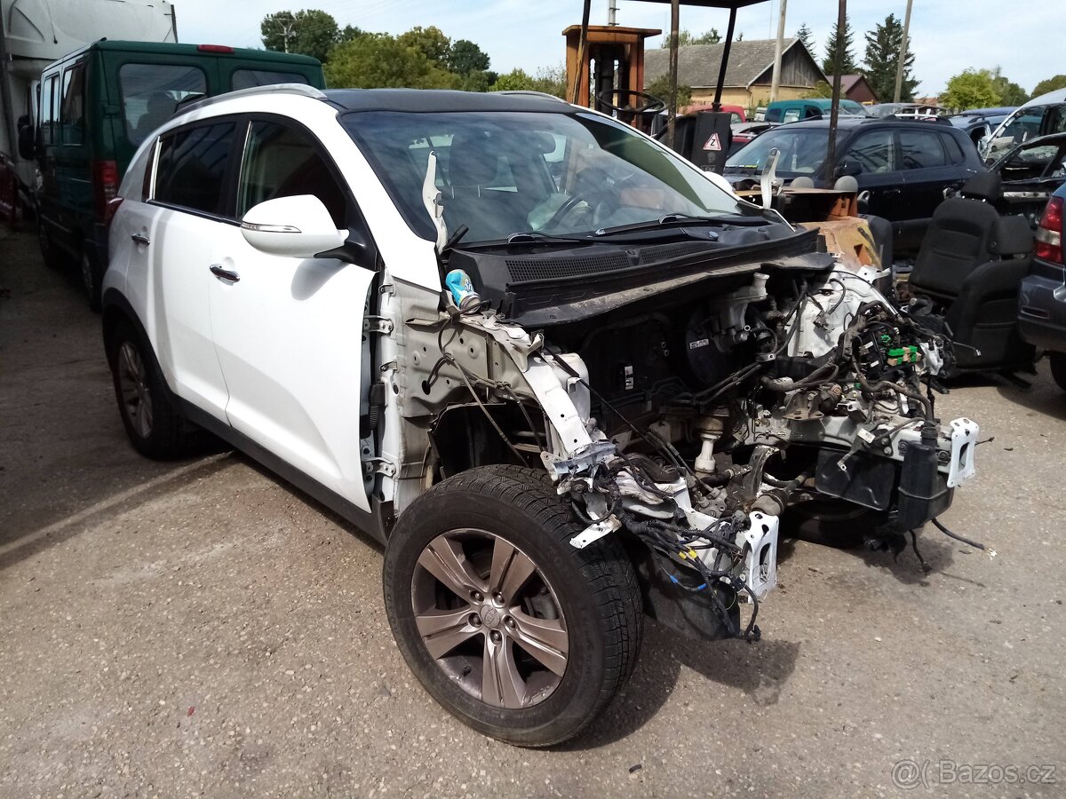 Kia Sportage III ,1.6 GDI 99kW G4FD, r.v.2012