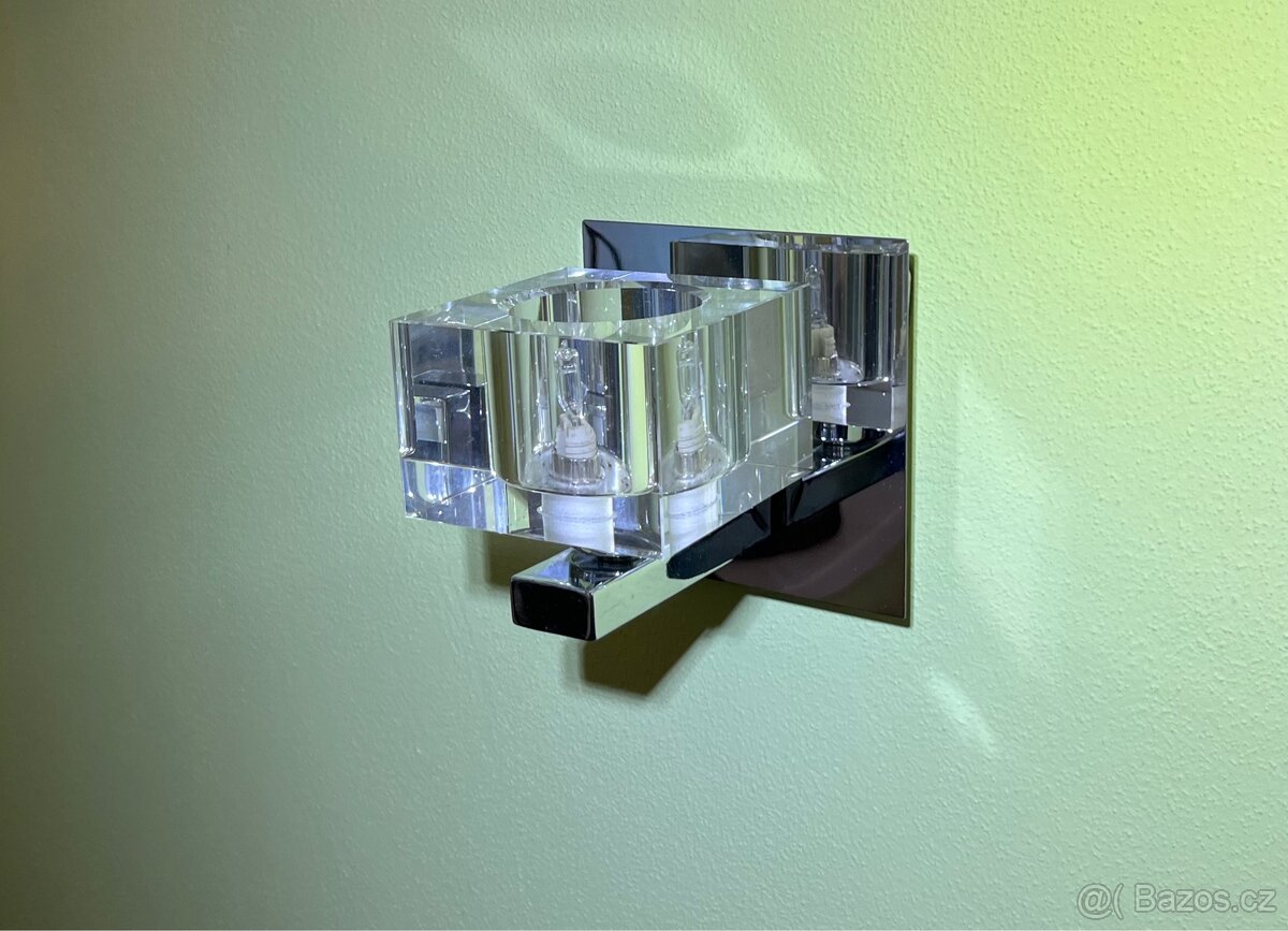 Nástěnná nebo stropní světla - rezervace