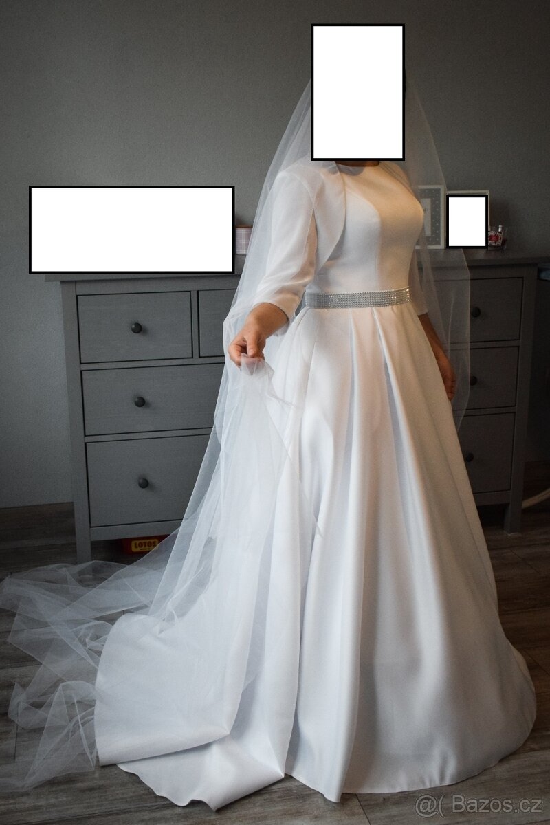 Svatební šaty