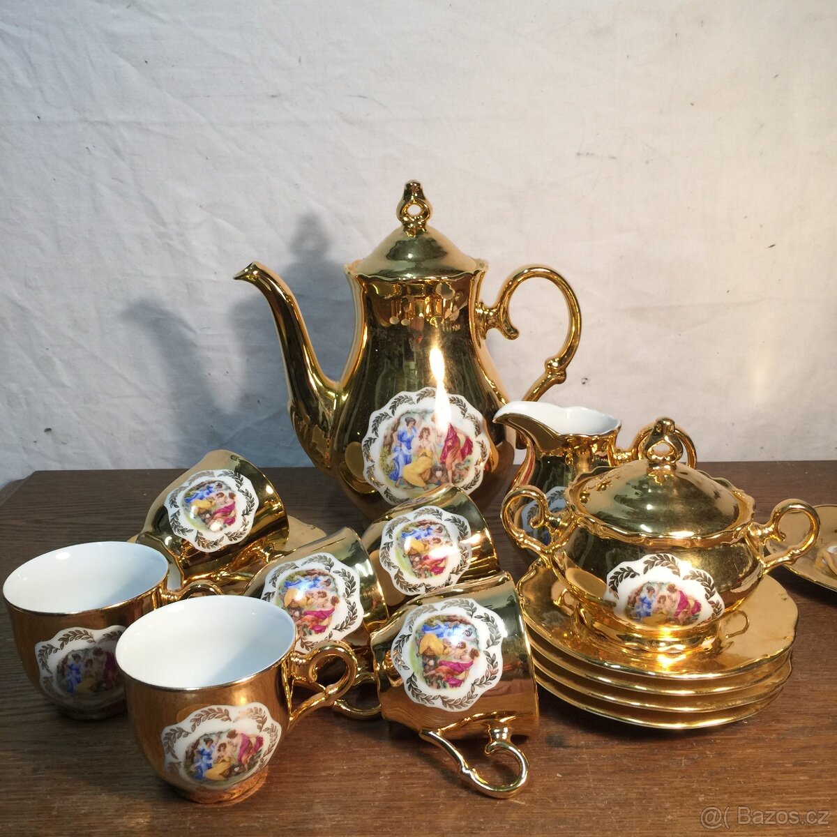 zlatý servis Tři grácie konvice cukřenka šálky s podšálky