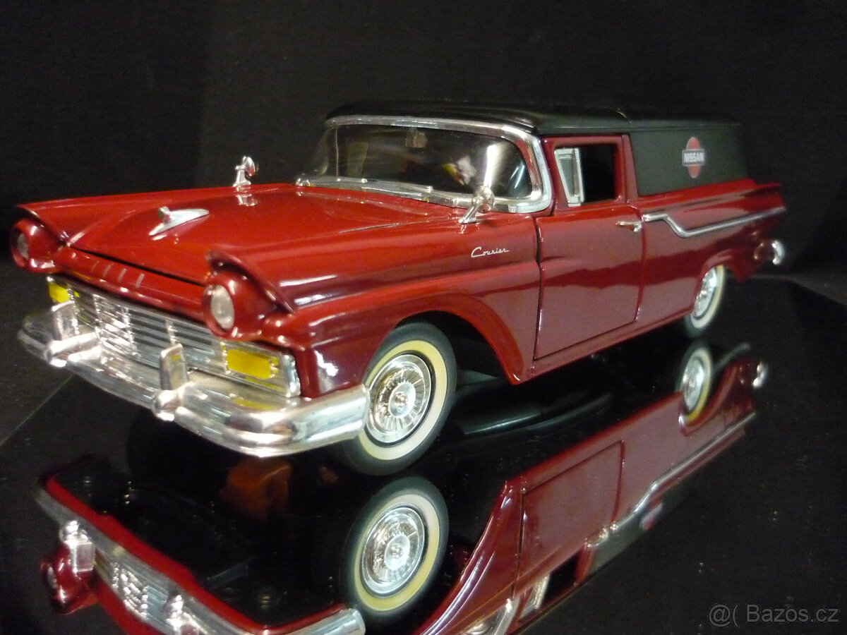 Ford Ranchero Delivery 1957 Road Legends 1/18