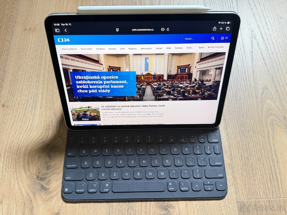 iPad Pro 11” (2018) – 256 GB WiFi + Pencil + Keyboard