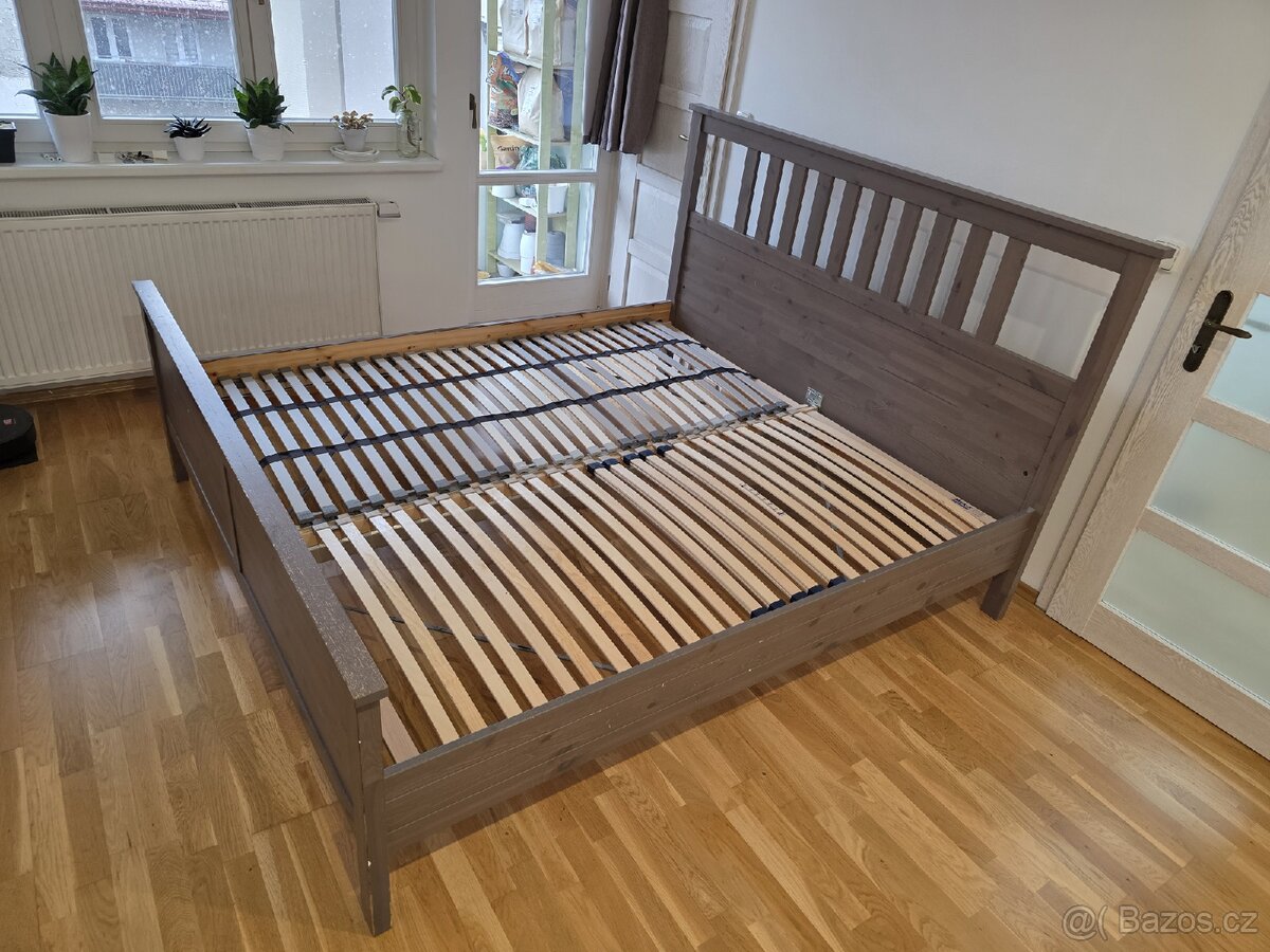 Postel IKEA Hemnes včetně roštů 180x200