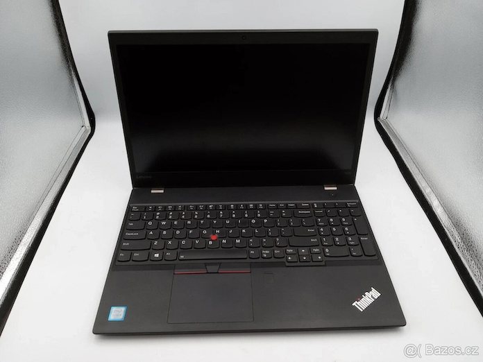 Lenovo Thinkpad T570 | i5 • 8GB RAM • 256GB SSD