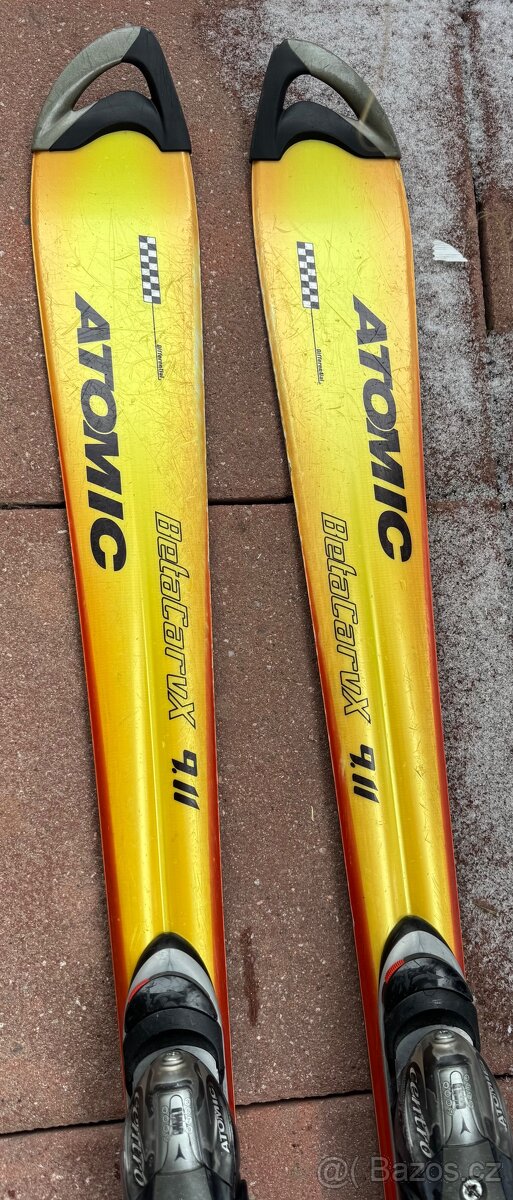 Lyže Atomic 160 cm