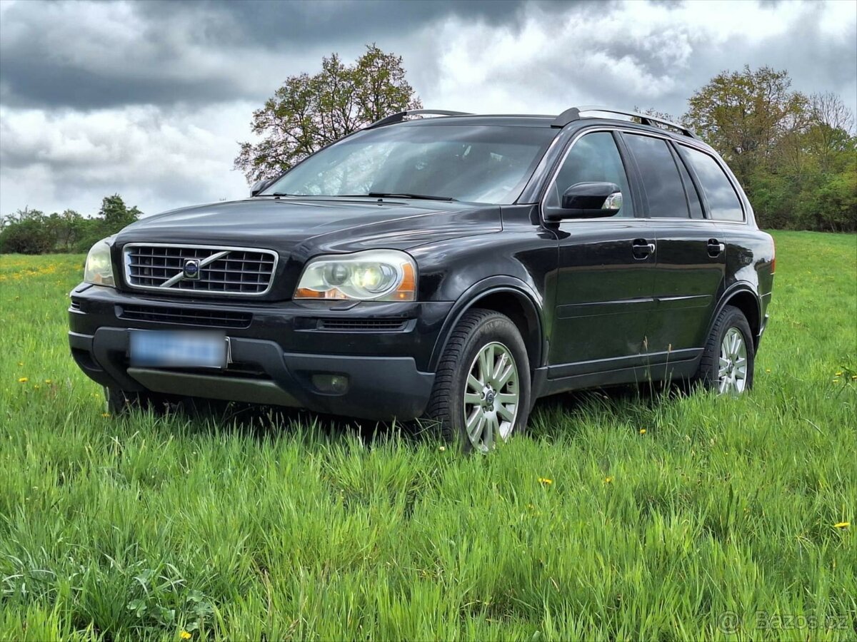 Volvo XC90 2,4 D5 4x4 Automat Executive Tažné (2007)