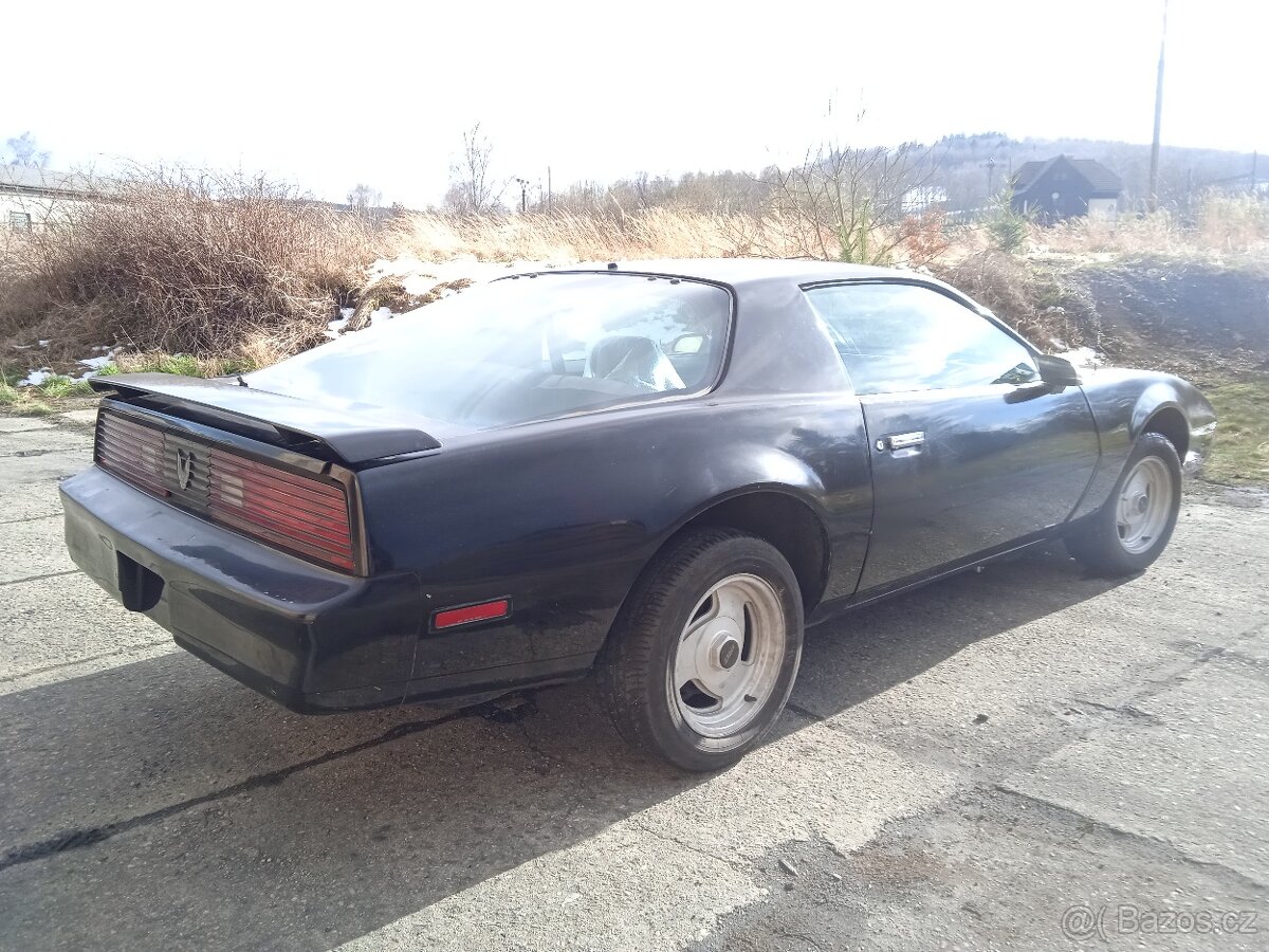 SLEVA Pontiac FireBird