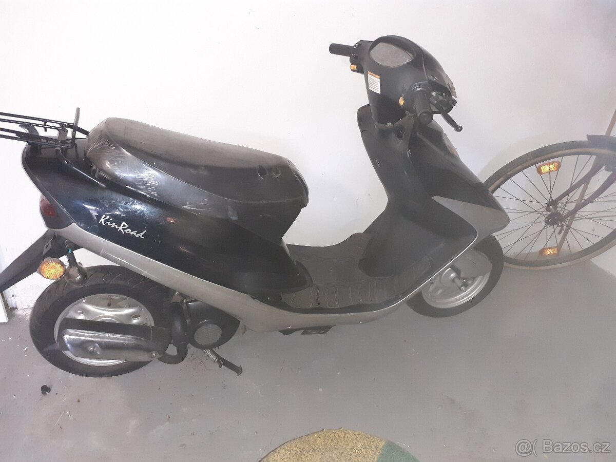 Prodám skutr 50ccm dvoutakt nový