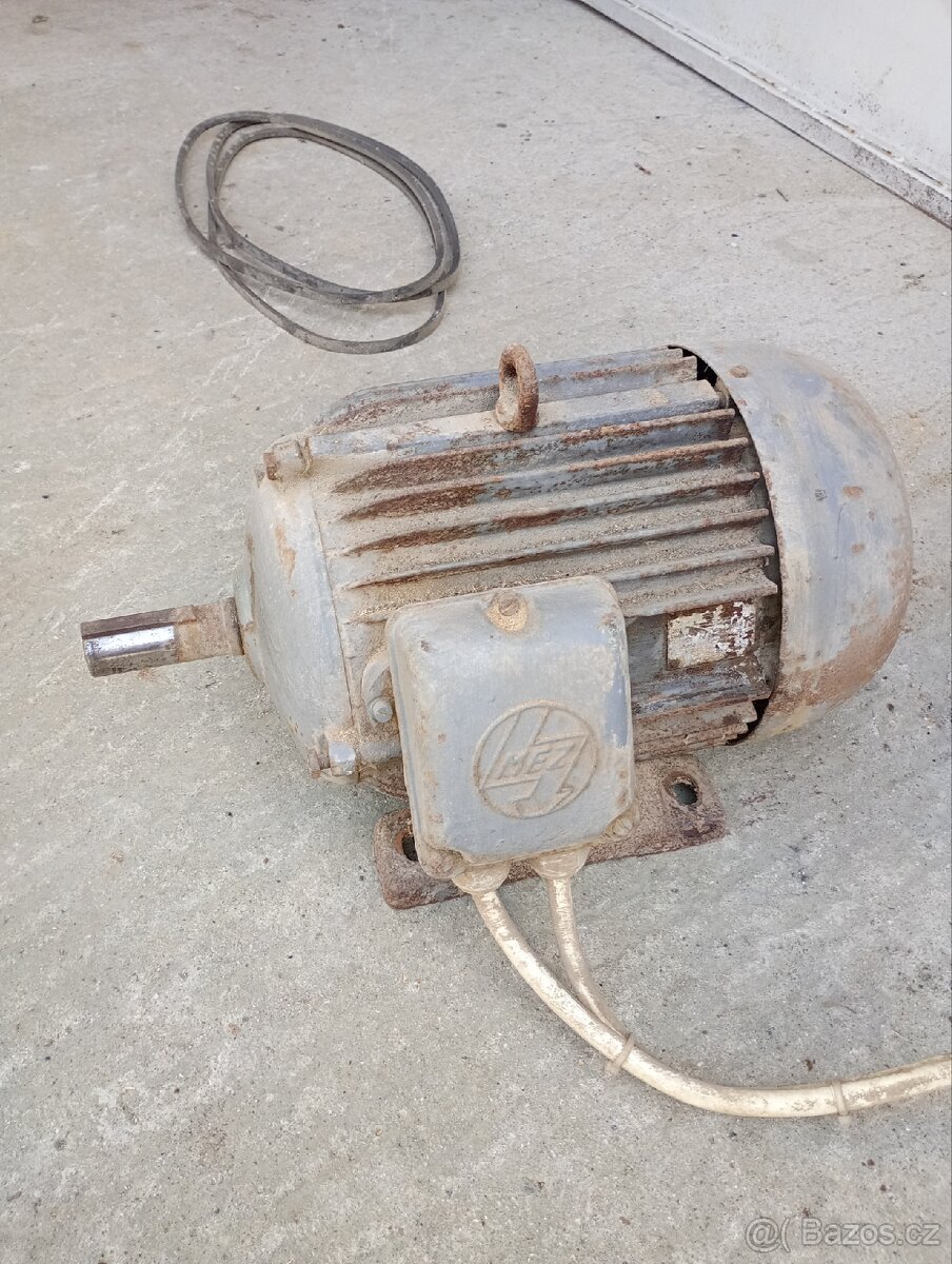 Motor