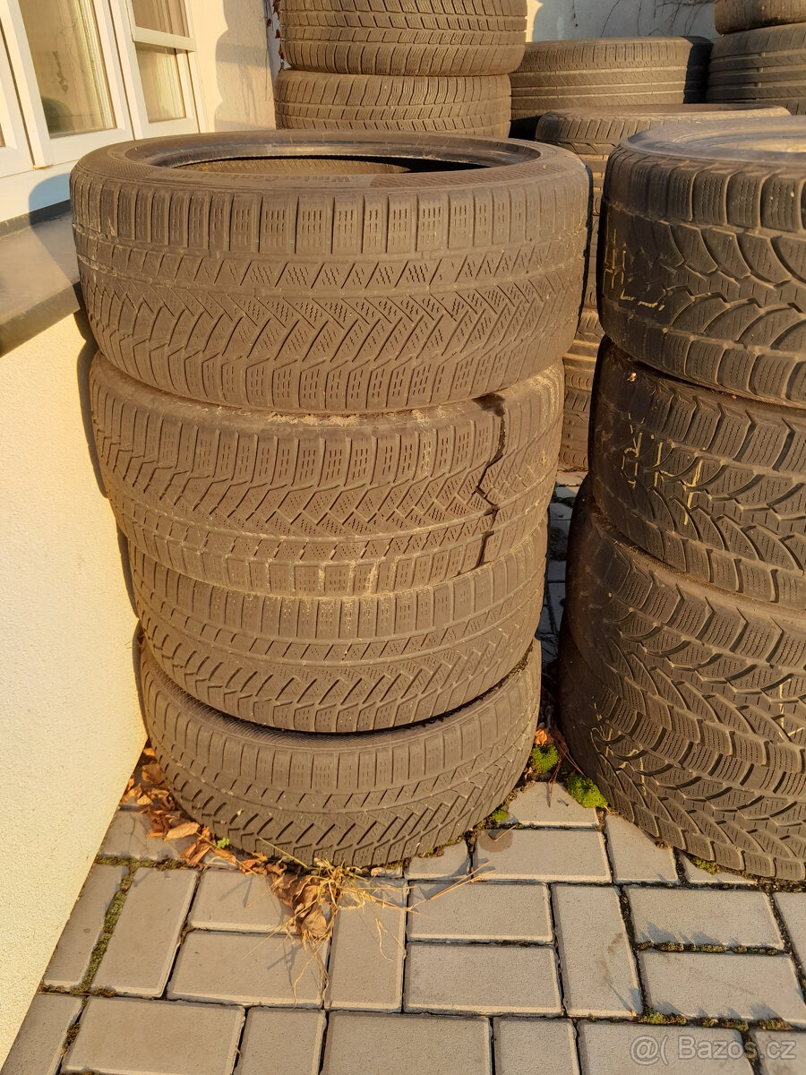 zimni pneu CONTINENTAL 235/45 R18 V XL 4ks