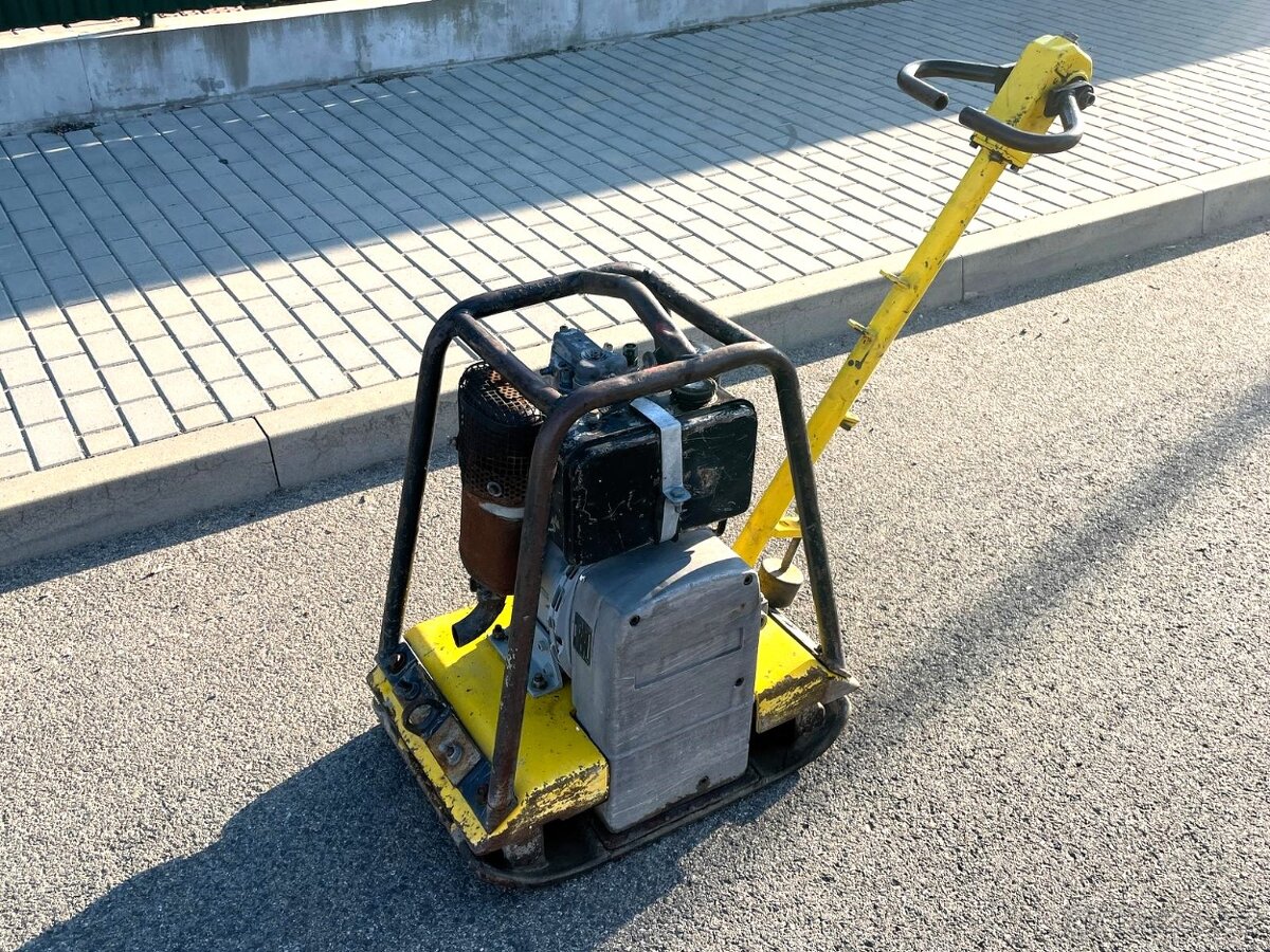 Wacker DPU 2950H - vibrační deska 200 kg