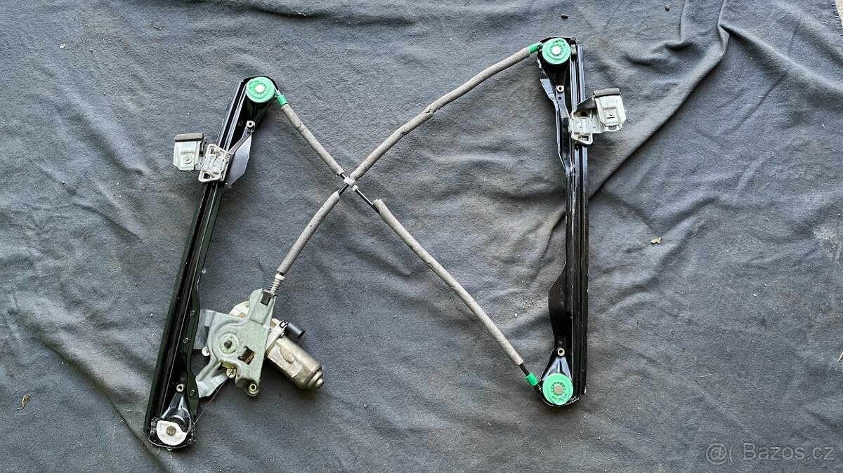 Ford Focus 98-04 Htb 3DV - Levá elektrická stahovačka