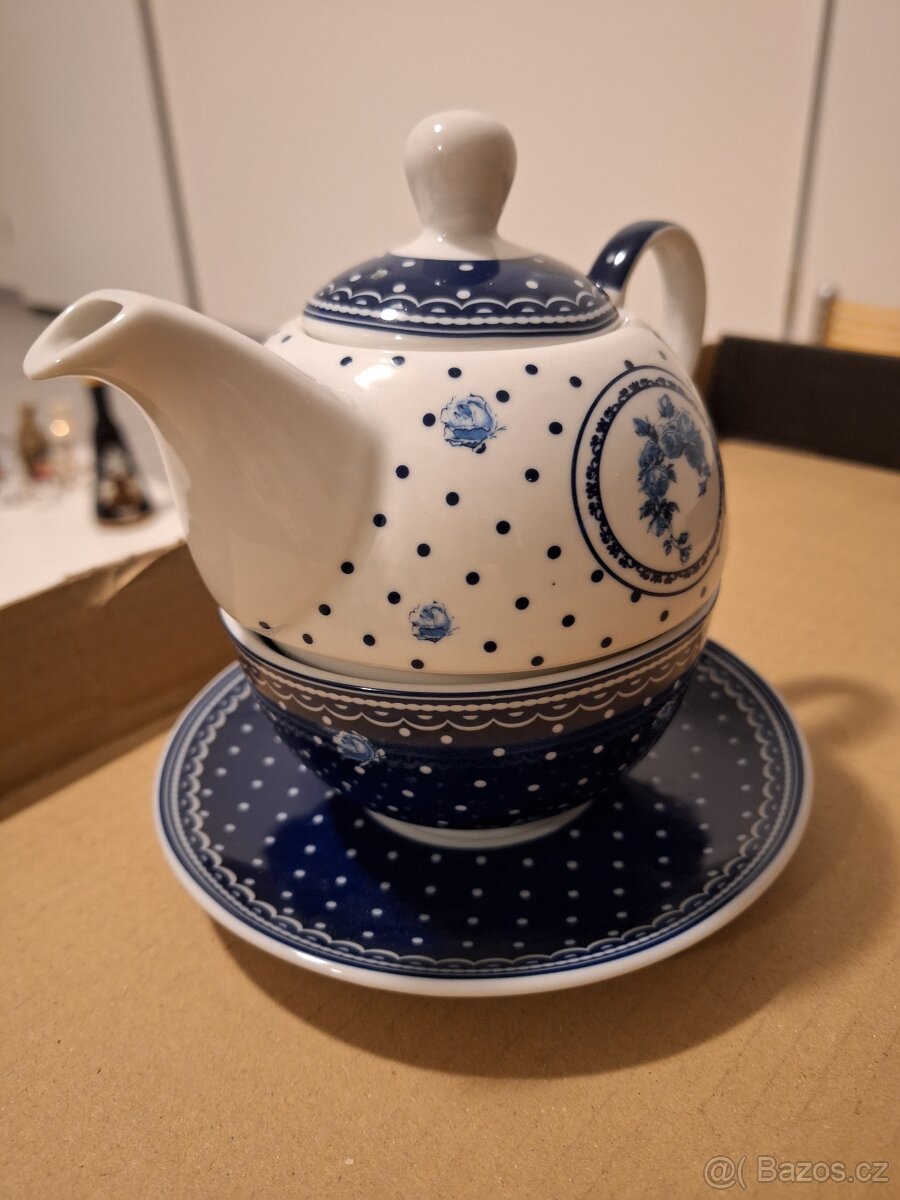 Porcelánová čajová souprava - 3 ks